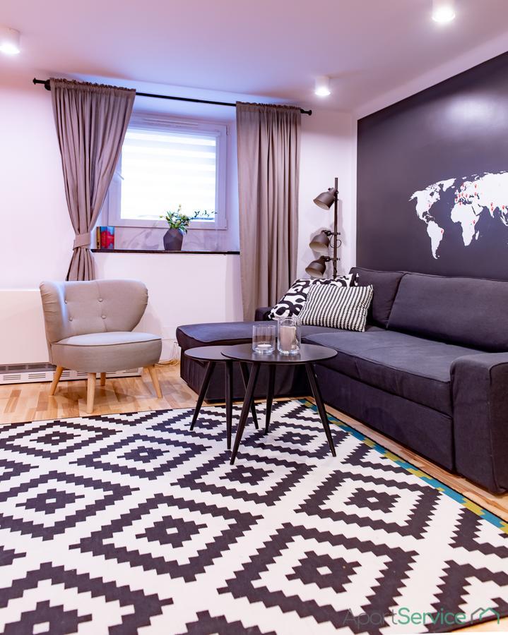 No. 2a By Apart Service Apartment *